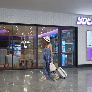 Yotelair Airport, Duty Free - International Transit Area Provincia di Istanbul